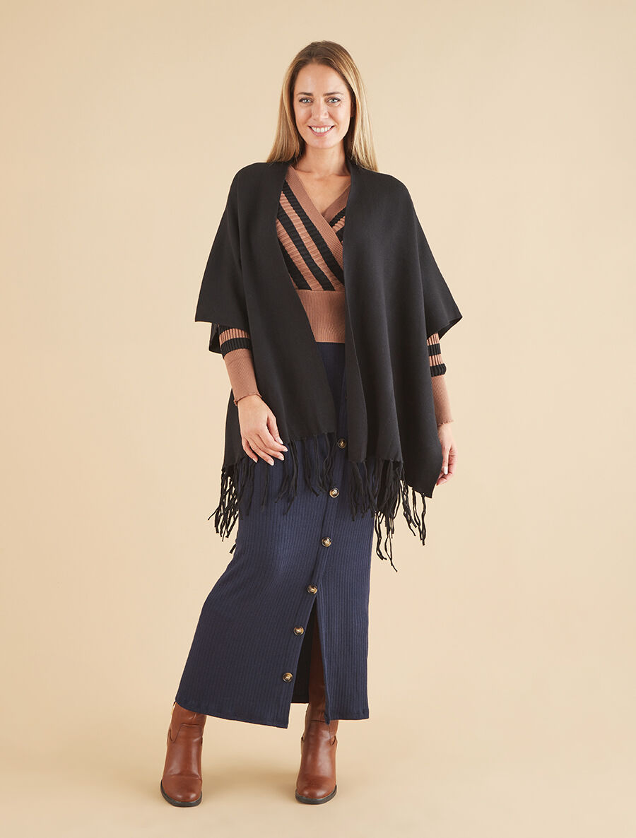Poncho uni et franges - Noir - 4