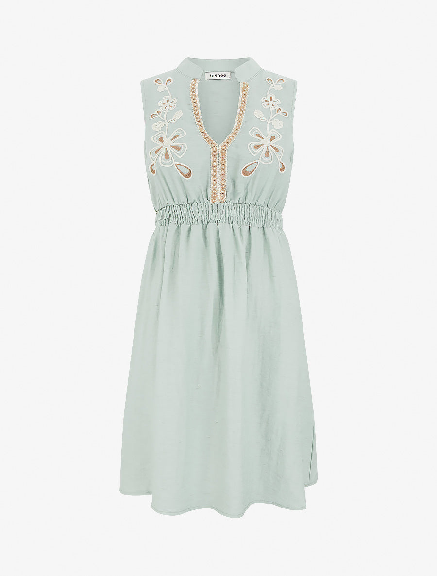Robe mi-longue élastiquée à buste brodé - Vert pâle - 1