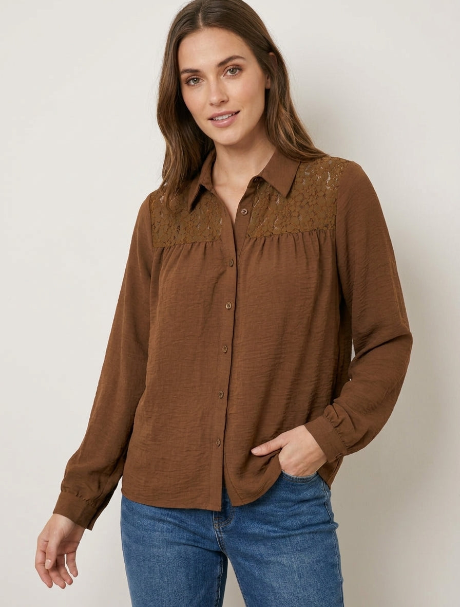 Camicia fluida con inserto in pizzo - Camel scuro