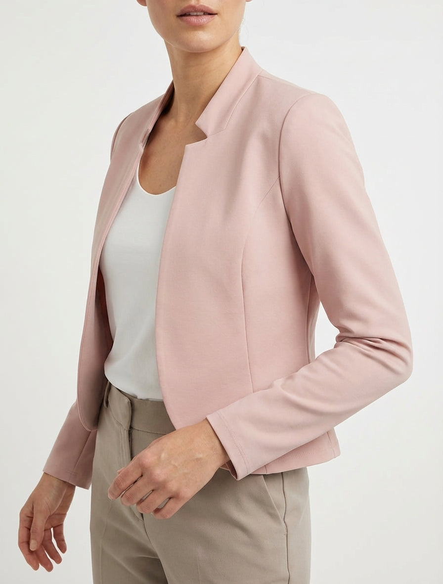 Giacca corta con collo dentellato. - Rosa