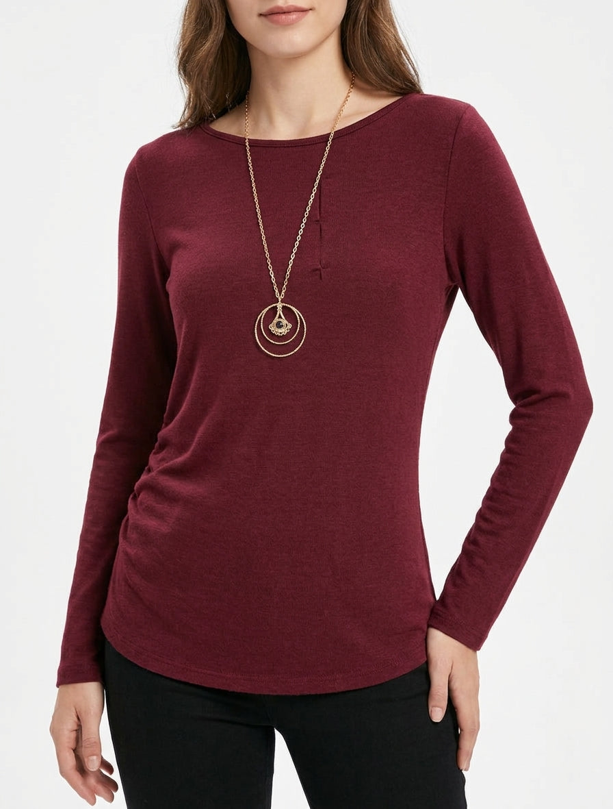 Maglia sottile con dettaglio arricciato. - Bordeaux