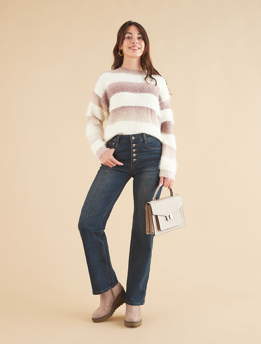 Look Aya - 3