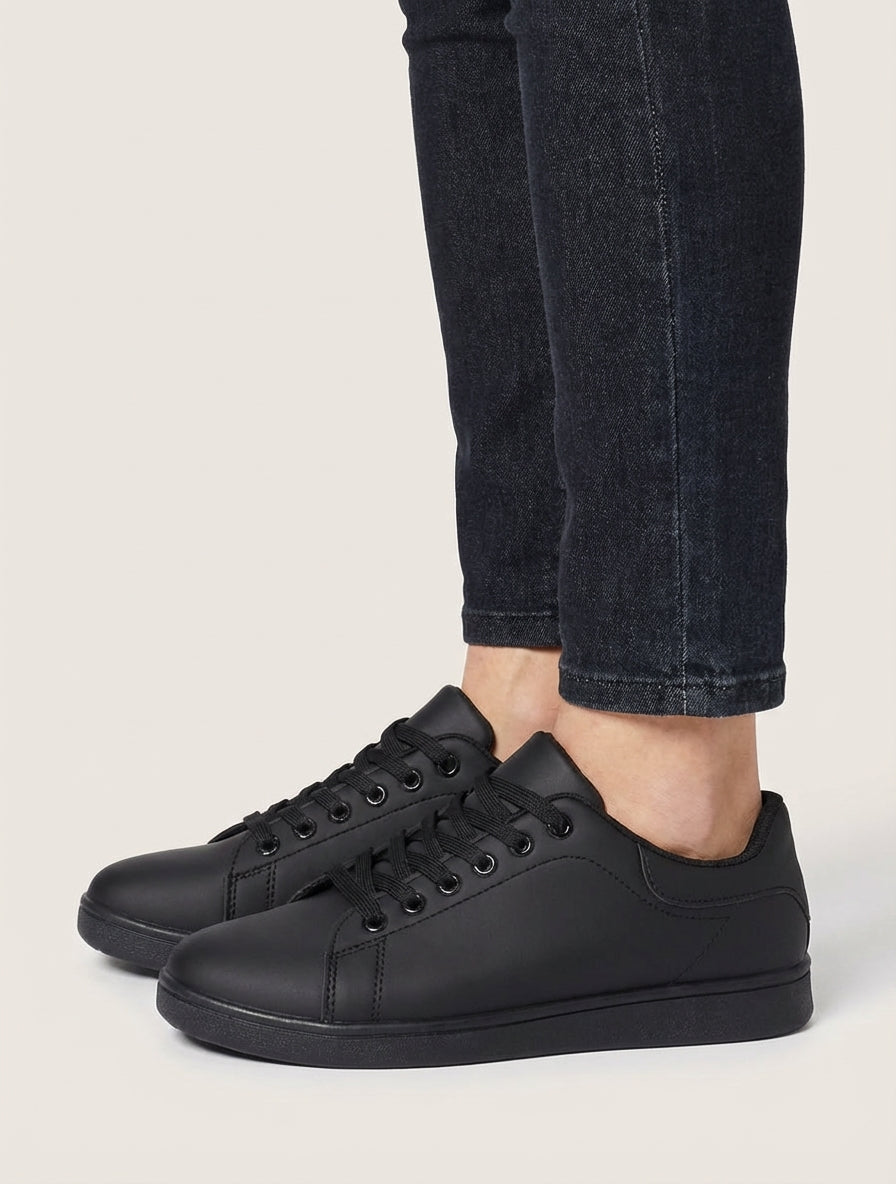 Scarpe da ginnastica classiche in similpelle - Nero