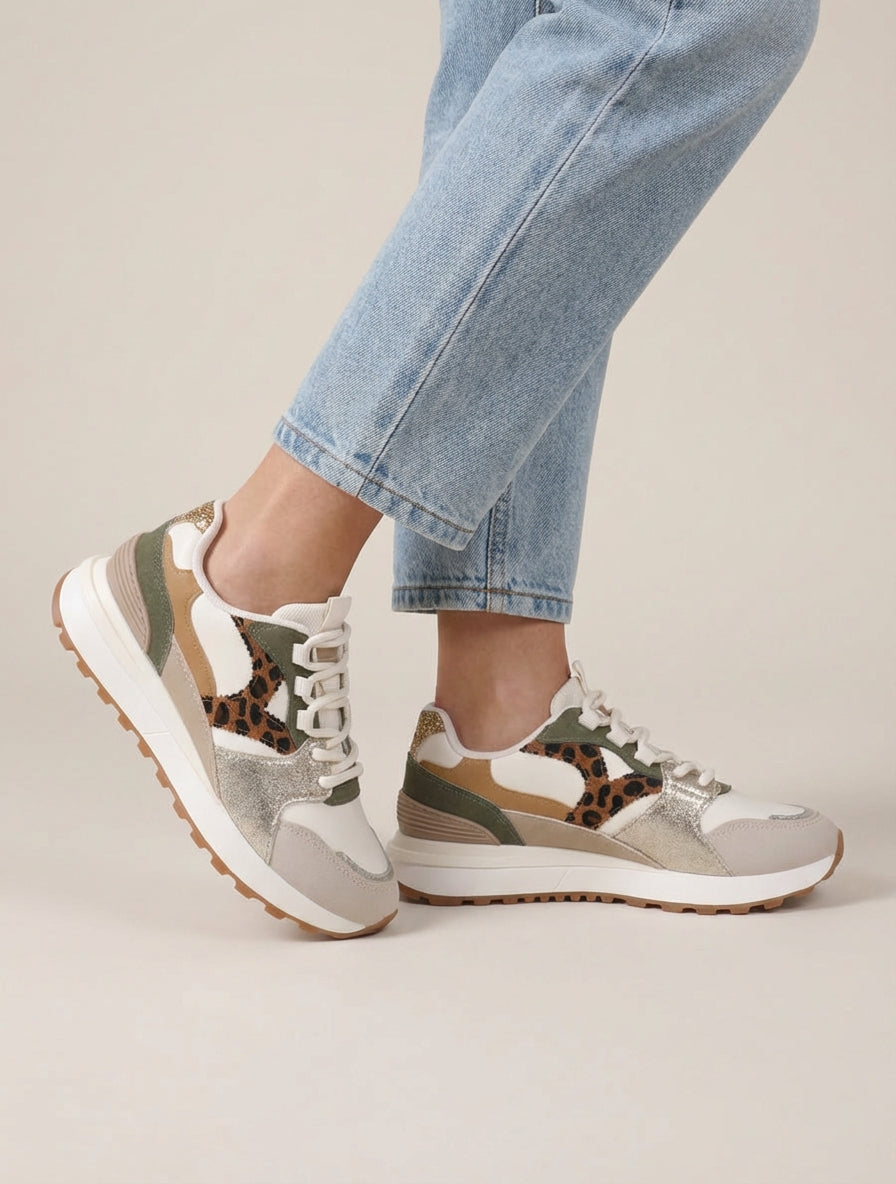 Scarpe da ginnastica con inserti fantasia - Beige