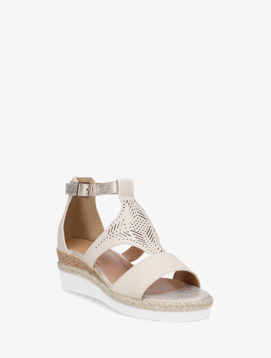 Sandales compensées et ajourée - Beige - 2