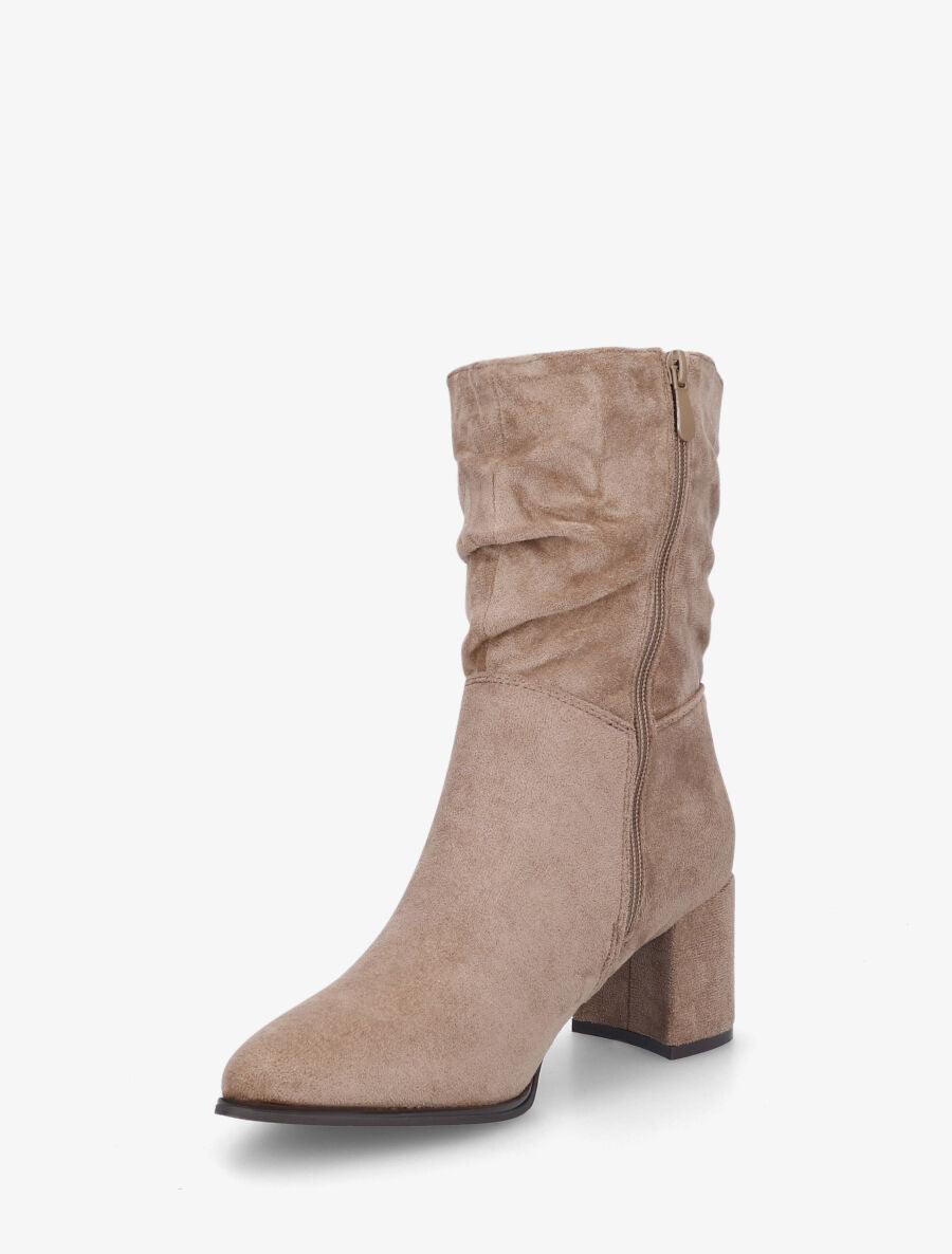 Bottines froncées en suédine à bout pointu - Taupe - 3