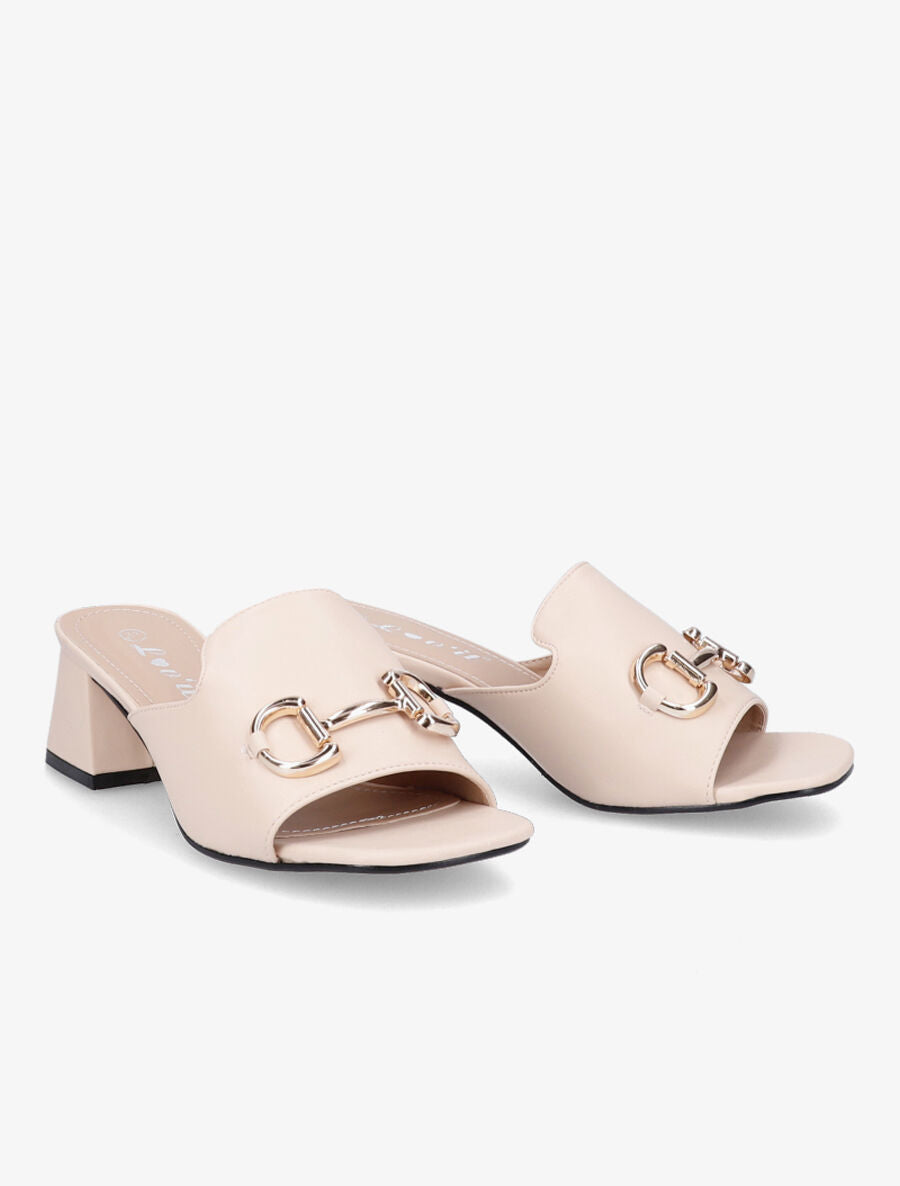 Mules en simili à boucle métallique dorée - Beige - 4