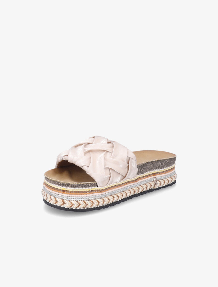 Claquettes en simili à plateforme stylisée - Beige - 2