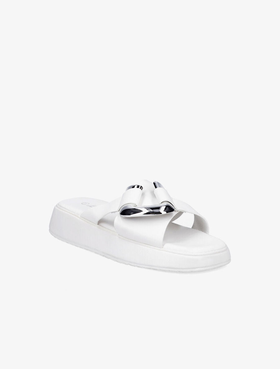 Claquettes croisées à boucle stylisée - Blanc - 5