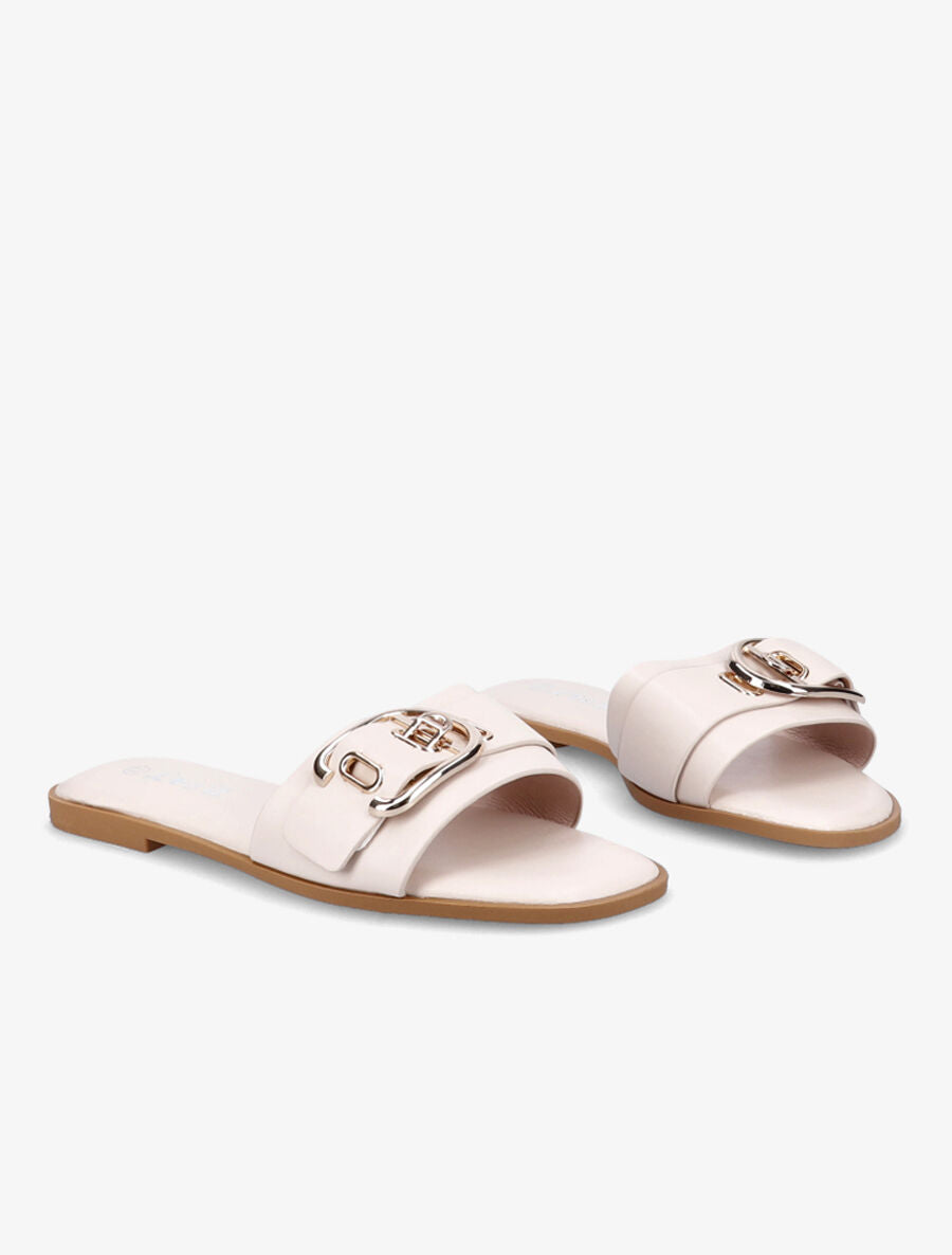 Mules plates à boucles métalliques stylisées - Beige - 4