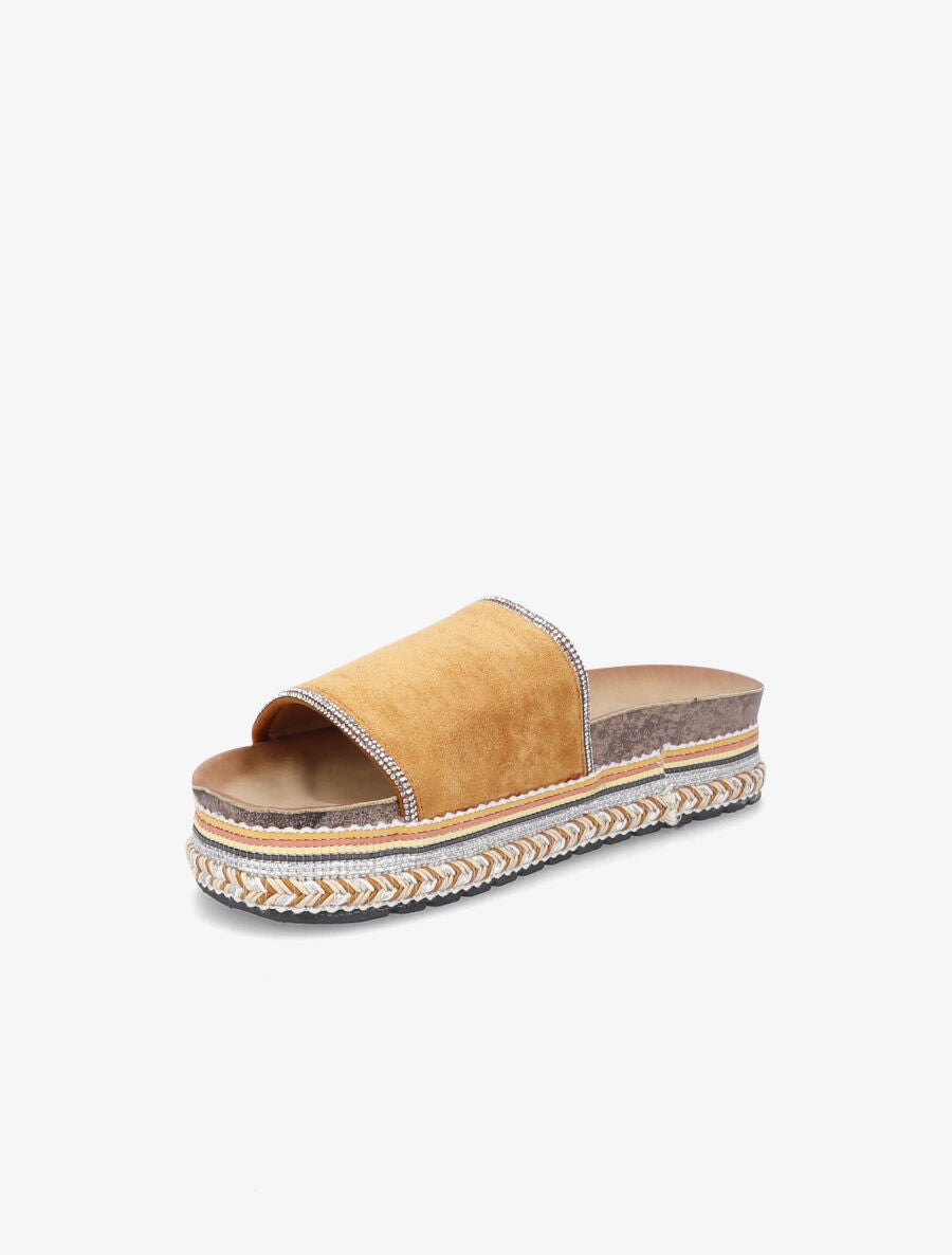 Claquettes à strass et semelle stylisée - Camel - 3