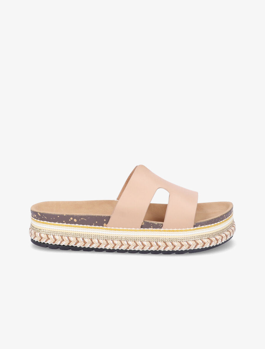 Claquettes à semelle plateforme stylisée - Beige - 1