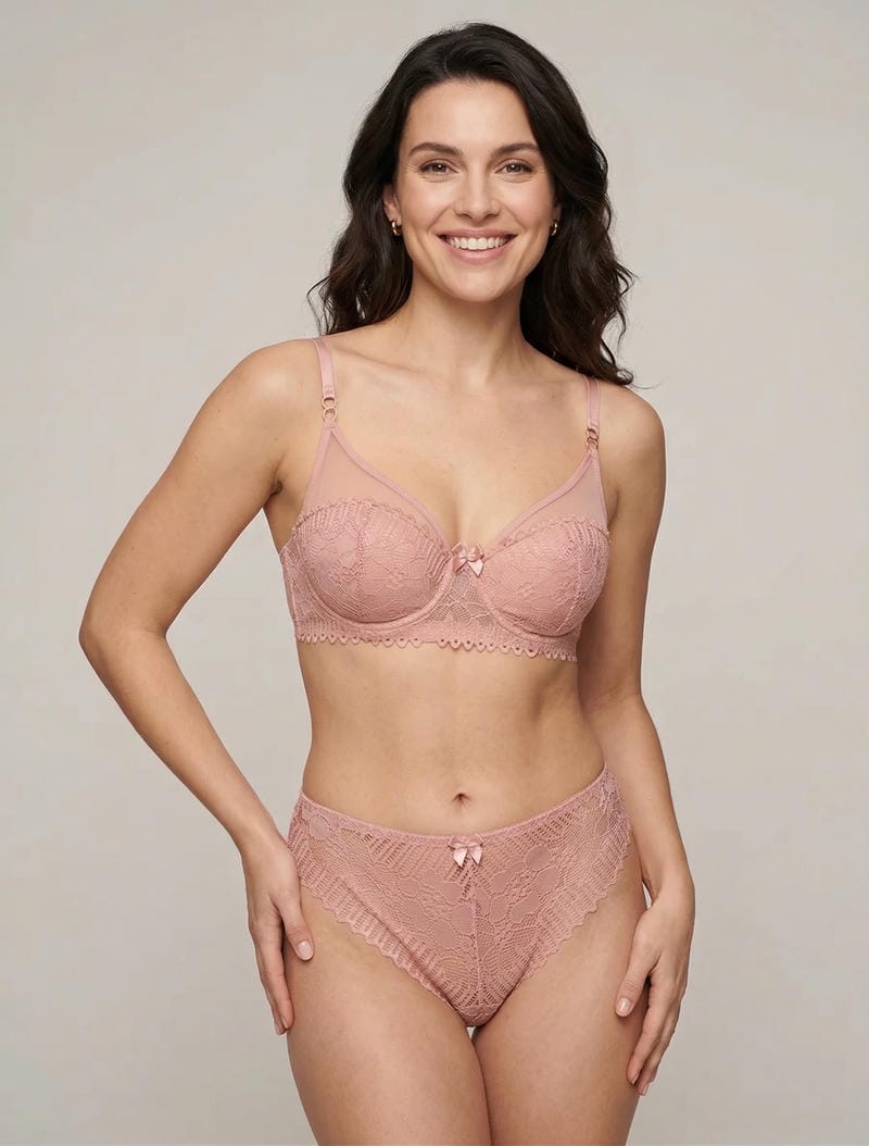 Completo reggiseno e perizoma in pizzo - Rosa antico