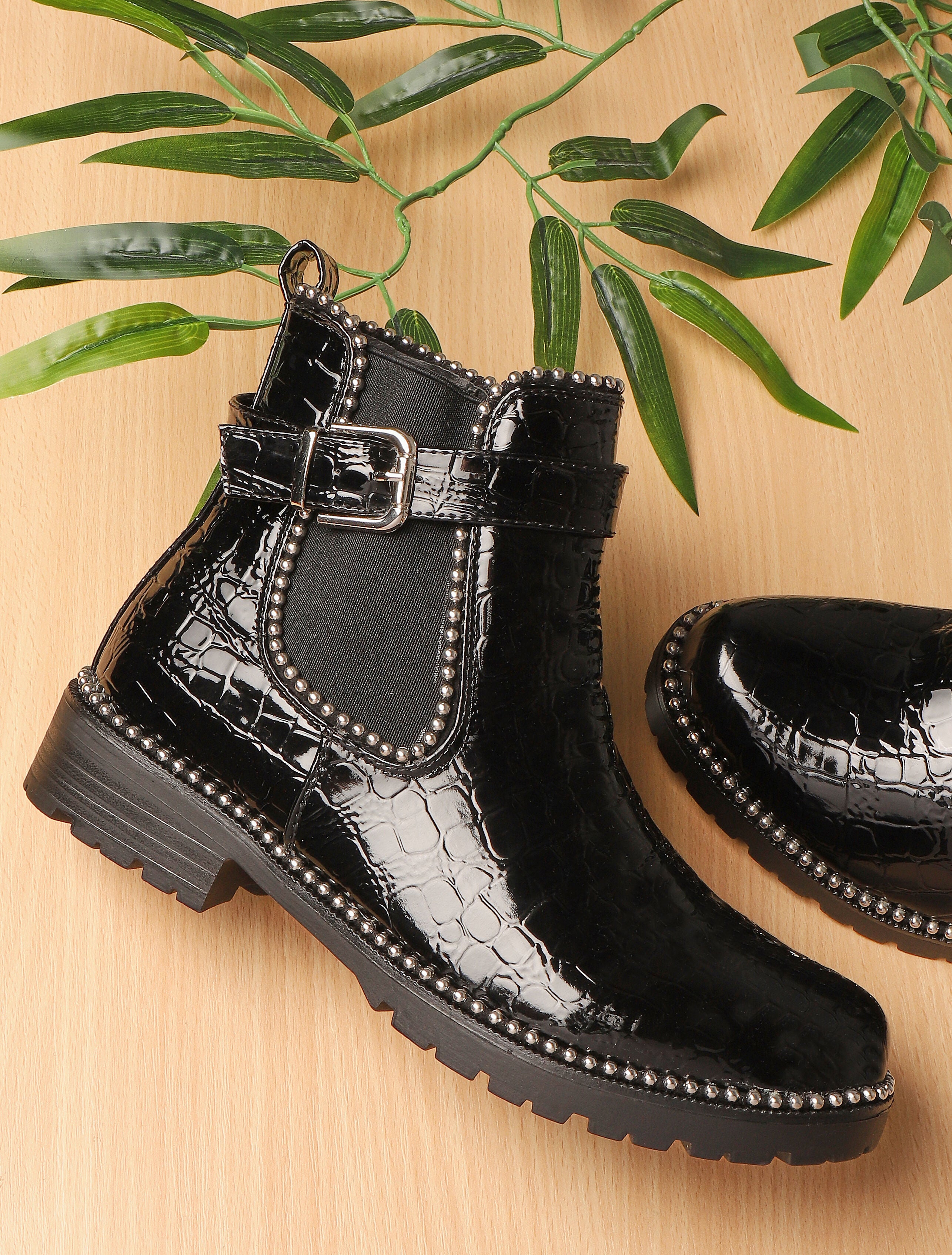 Bottines texturées à billes - noir - 6