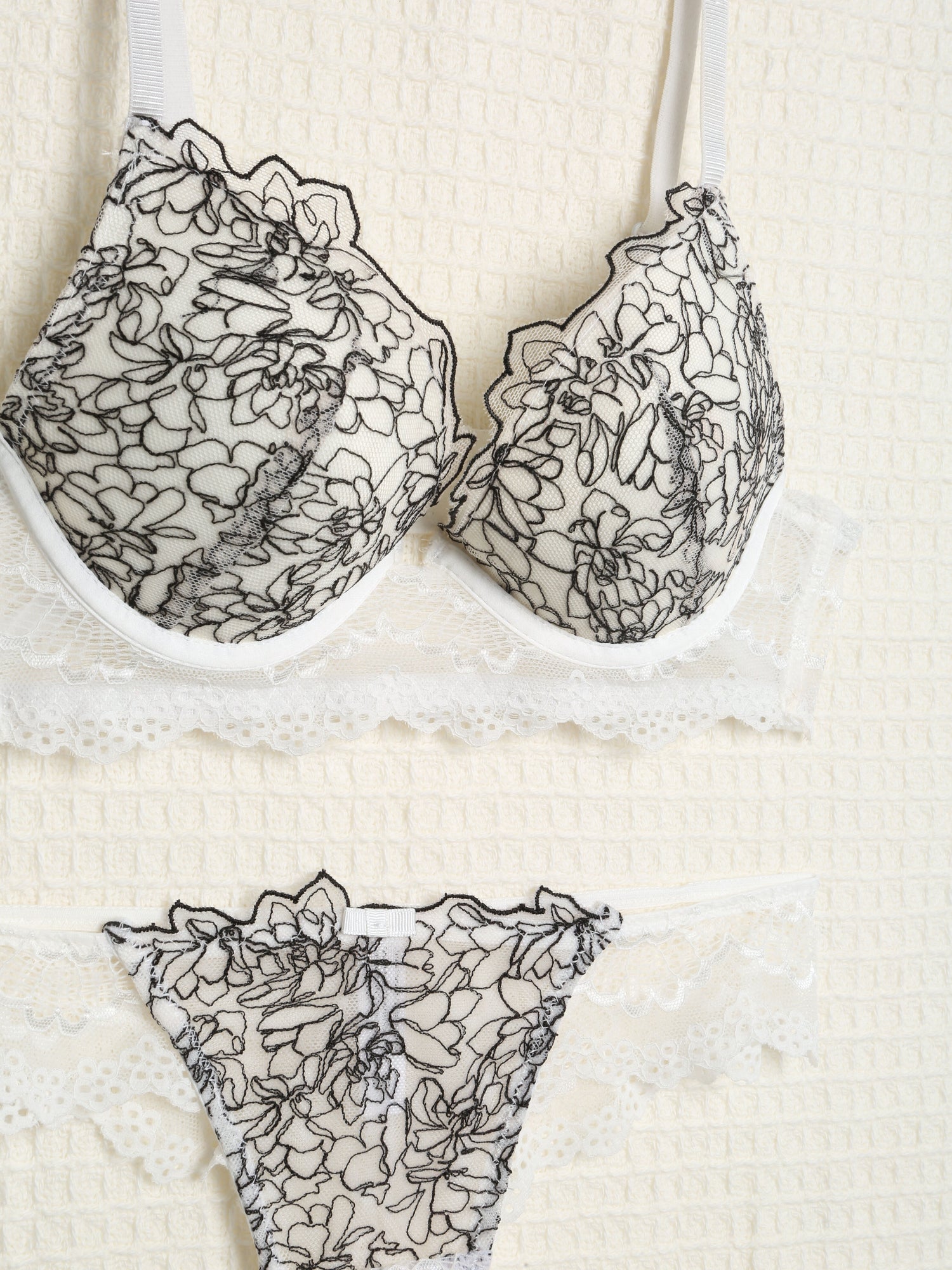 Ensemble à broderie contrastante - Blanc - 3