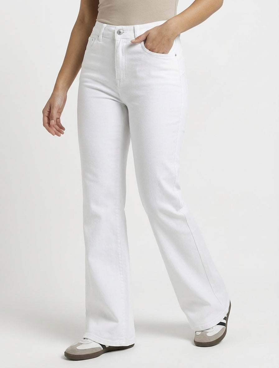 Jean a gamba larga push up - Bianco