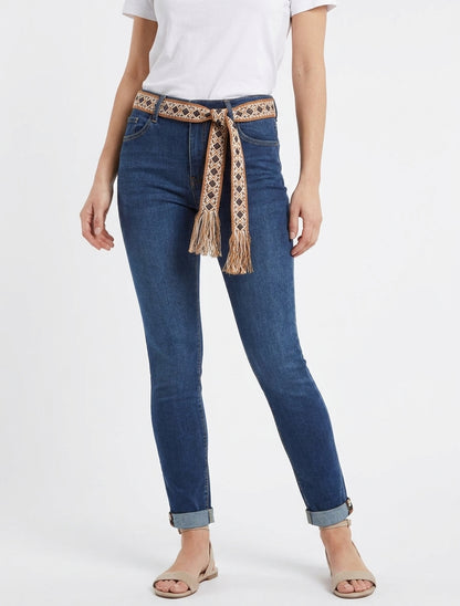 Jeans slim con cintura grafica e orli con risvolto. - Blu denim