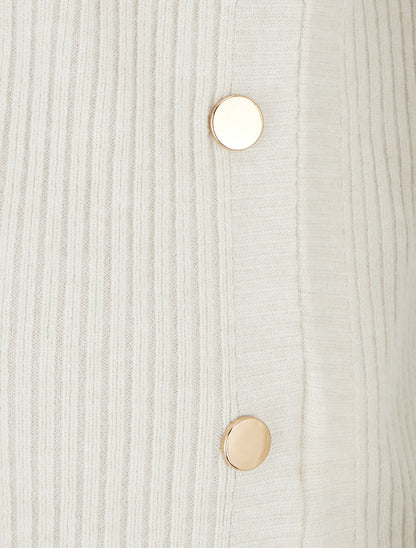 Pull droit côtelé à boutons décoratifs - Écru - 3