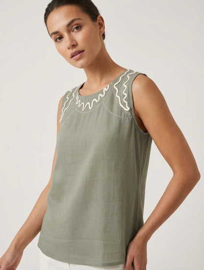 Top unito con dettagli ricamo onde - Cachi