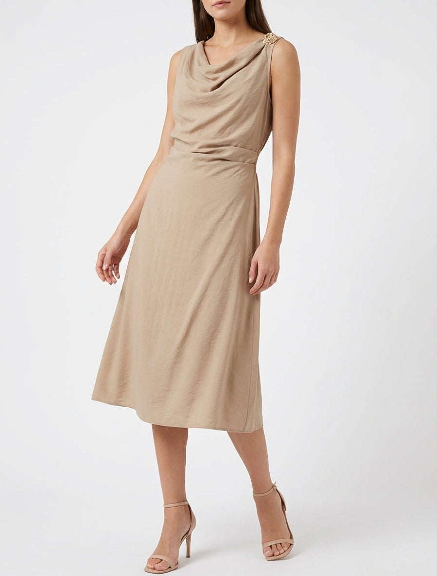 Abito lungo senza maniche con effetto drappeggiato - Beige scuro