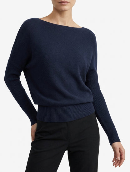 Maglione dritto con maniche a pipistrello e scollo a barchetta. - Marina