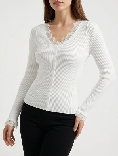 Maglia aderente con scollo a V in pizzo e bottoni - Ecrù