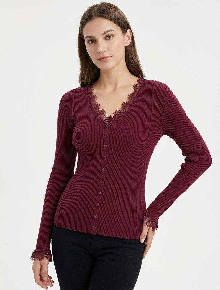 Maglia aderente con scollo a V in pizzo e bottoni - Violina