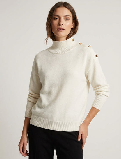 Maglione dritto a collo alto con bottoni metallici - Ecrù