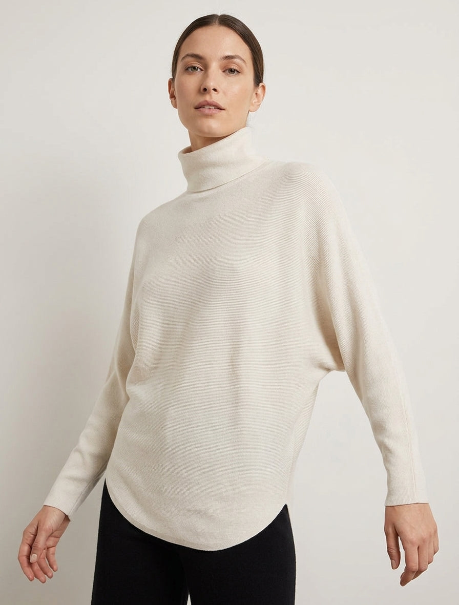Maglione semplice con maniche a pipistrello - Crema