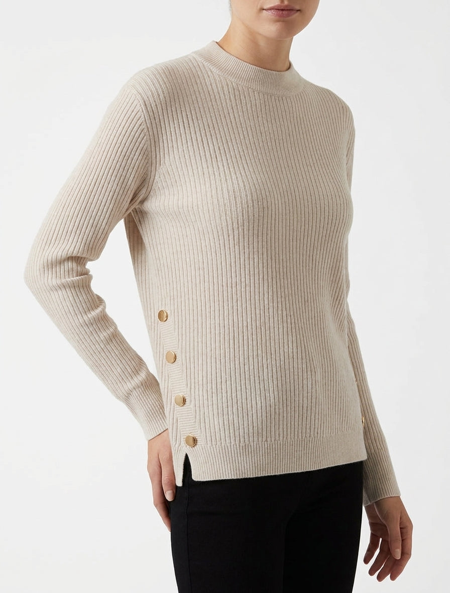 Maglia a coste con inserti e bottoni decorativi - Beige