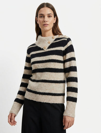 Maglione a righe con collo sciallato fantasia e bottone gioiello. - Nero/talpa