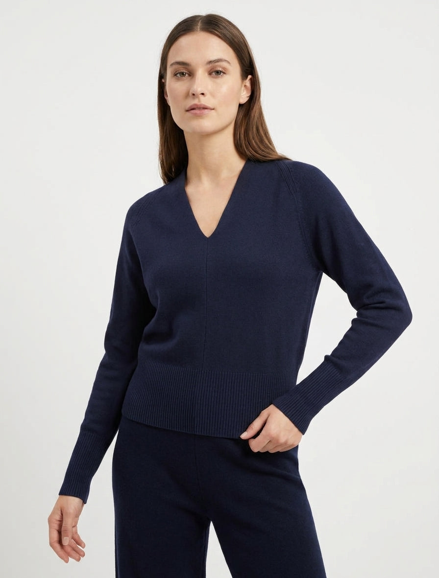 Maglione a tinta unita con scollo a V - Marina