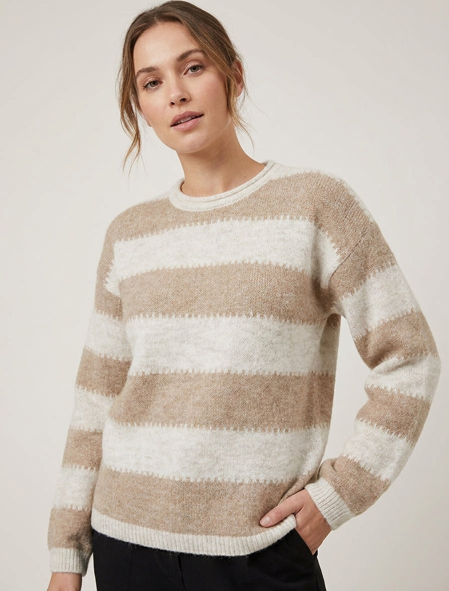 Maglione dritto con scollo rotondo e righe stilizzate. - Talpa
