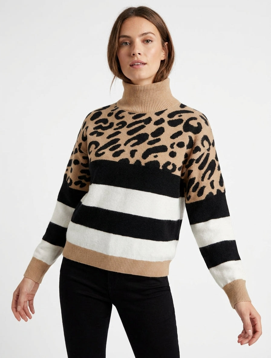Maglione a collo alto con stampa leopardata e a righe. - Camello chiaro