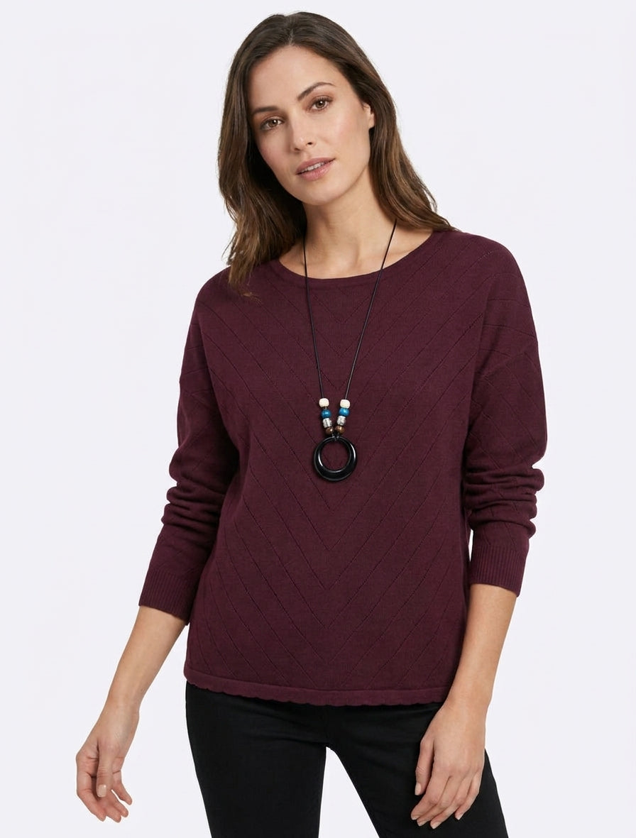Maglione dritto in maglia stilizzata con collo rotondo - Feccia di vino