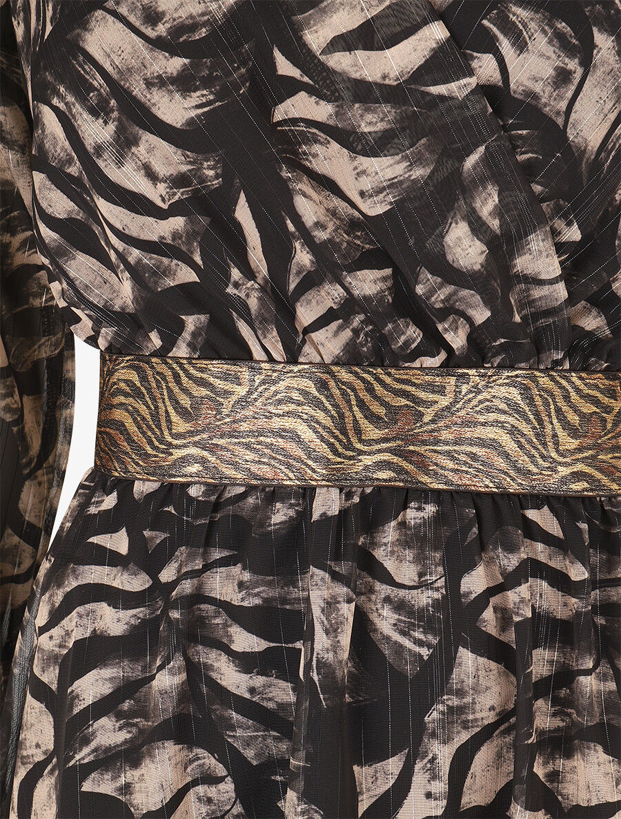 Robe fluide imprimé fleuri à taille stylisée - Noir - 3