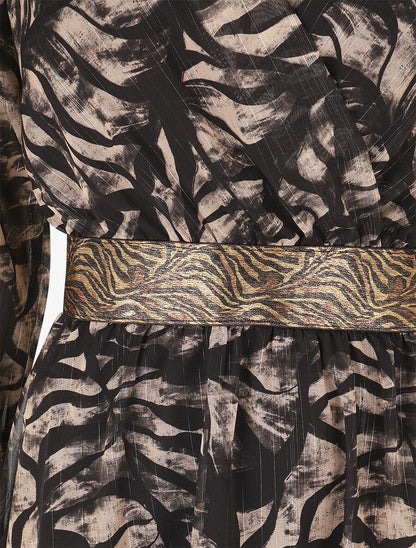 Robe fluide imprimé fleuri à taille stylisée - Noir - 3