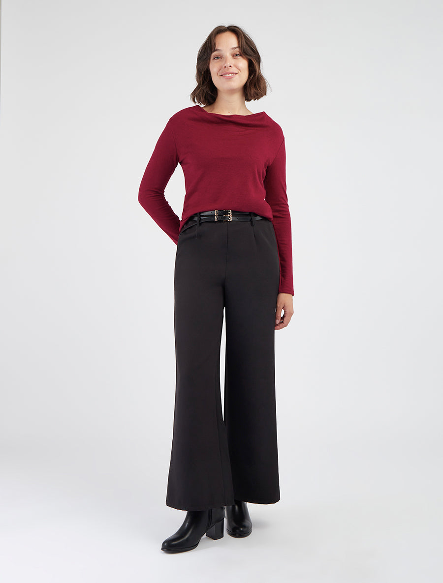 Maglione con collo a cowl e schiena in crochet. - Bordeaux