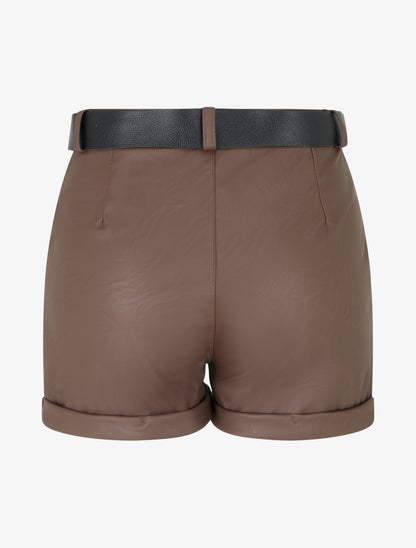 Short ceinturé à revers en simili - Marron - 2