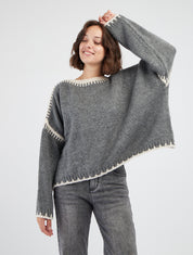 Maglione in maglia unito con bande a contrasto. - Grigio