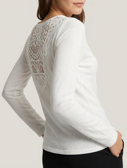 Maglione con schiena ricamata e collo a cascata. - Bianco