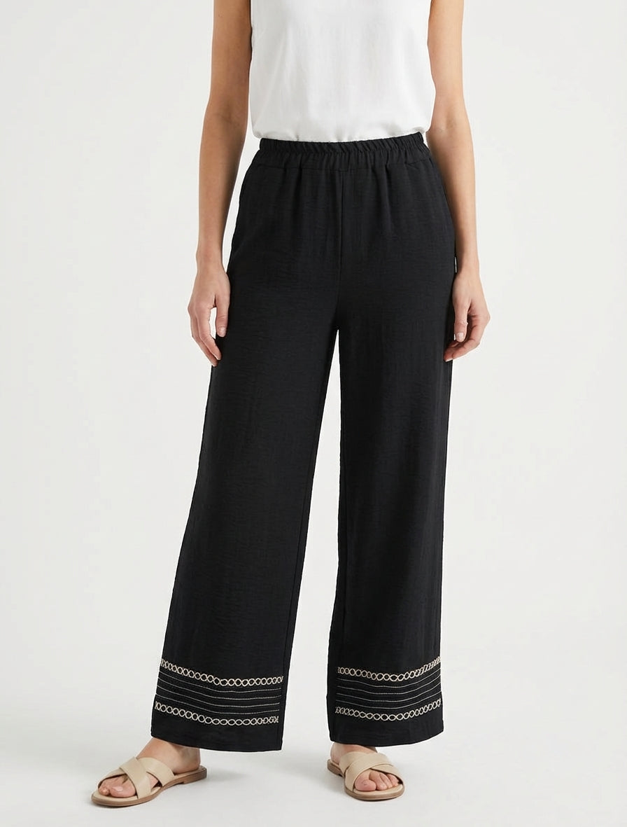 Pantaloni ampi con bordi ricamati - Nero