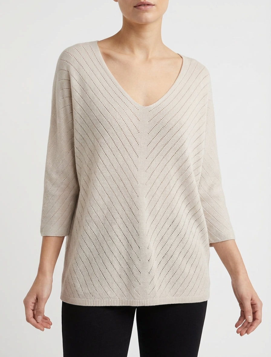 Maglia sottile unita con linee traforate - Beige