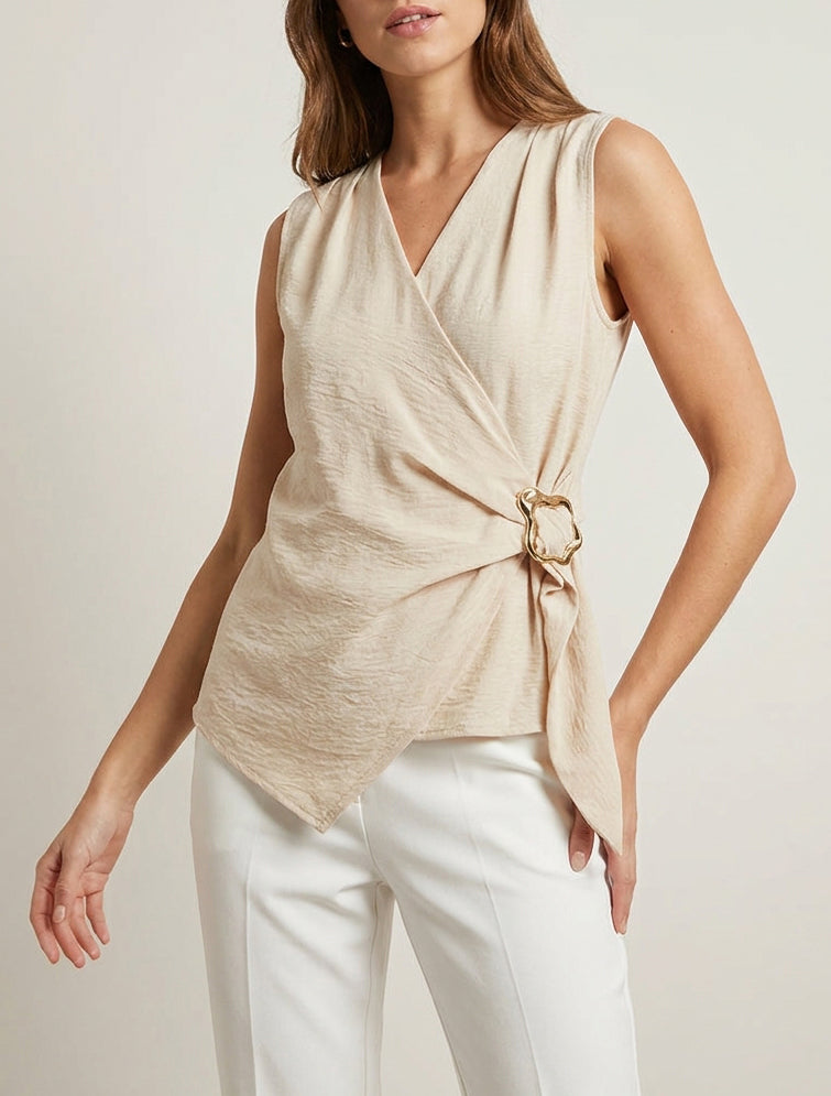 Top incrociato con inserto gioiello - Beige