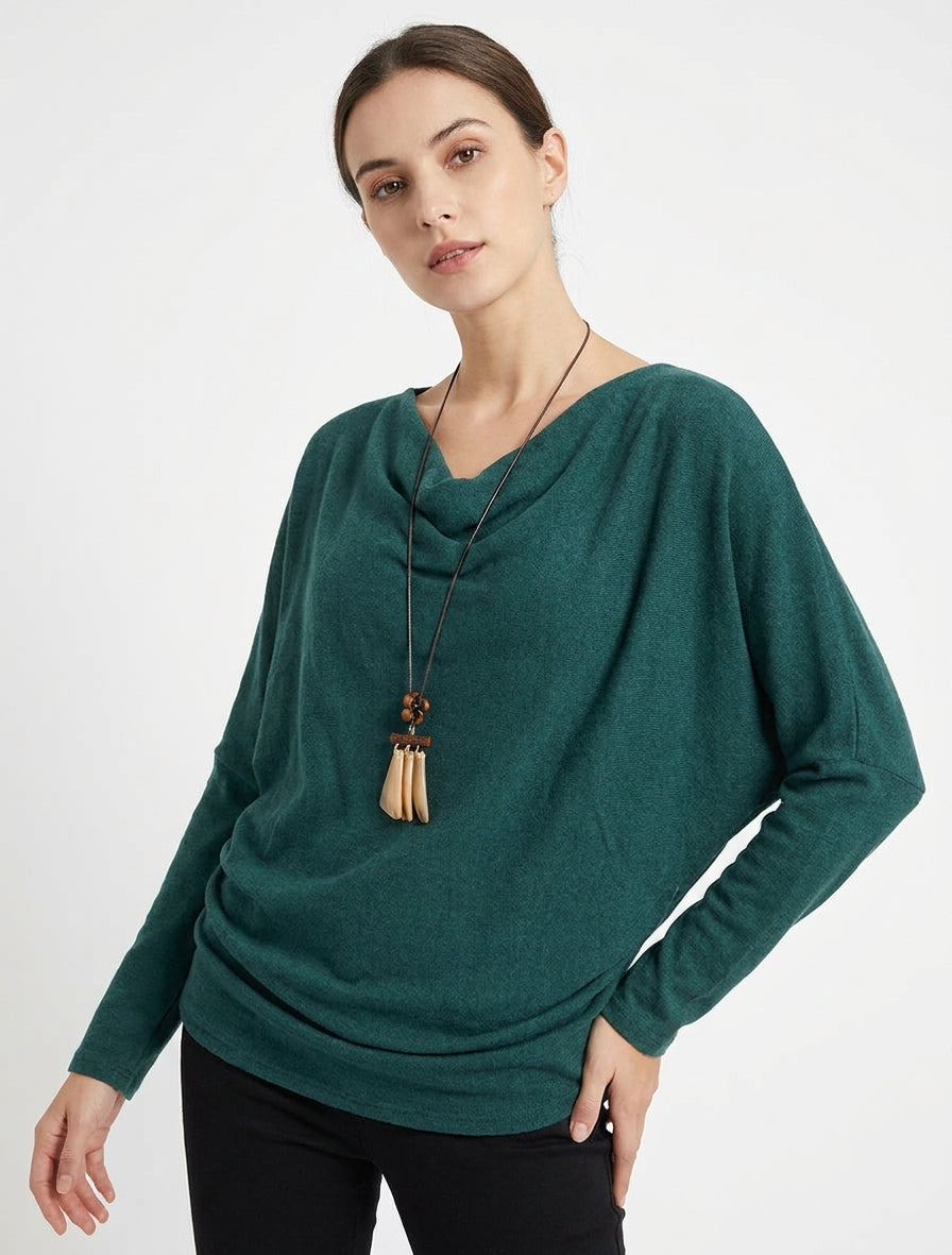 Maglia sottile a maniche pipistrello e collo a cascata. - Verde abete