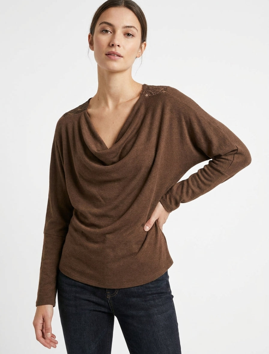 Maglione con collo a cascata e schiena a V in pizzo - Marrone