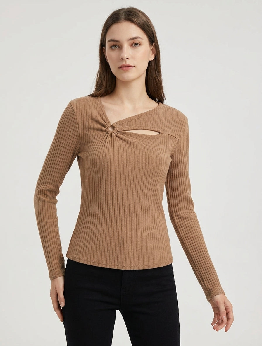 Maglione a coste con collo asimmetrico traforato - Chameau