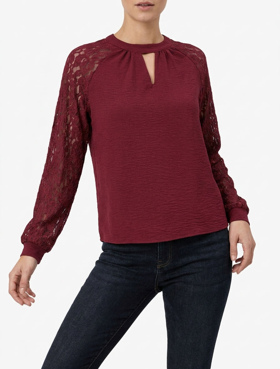 Top in pizzo con maniche raglan e collo traforato - Feccia di vino
