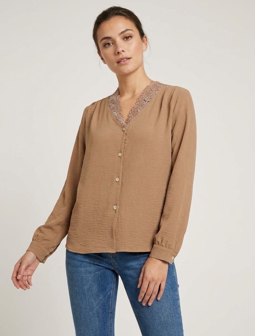 Blusa dritta con scollo a V in pizzo - Chameau