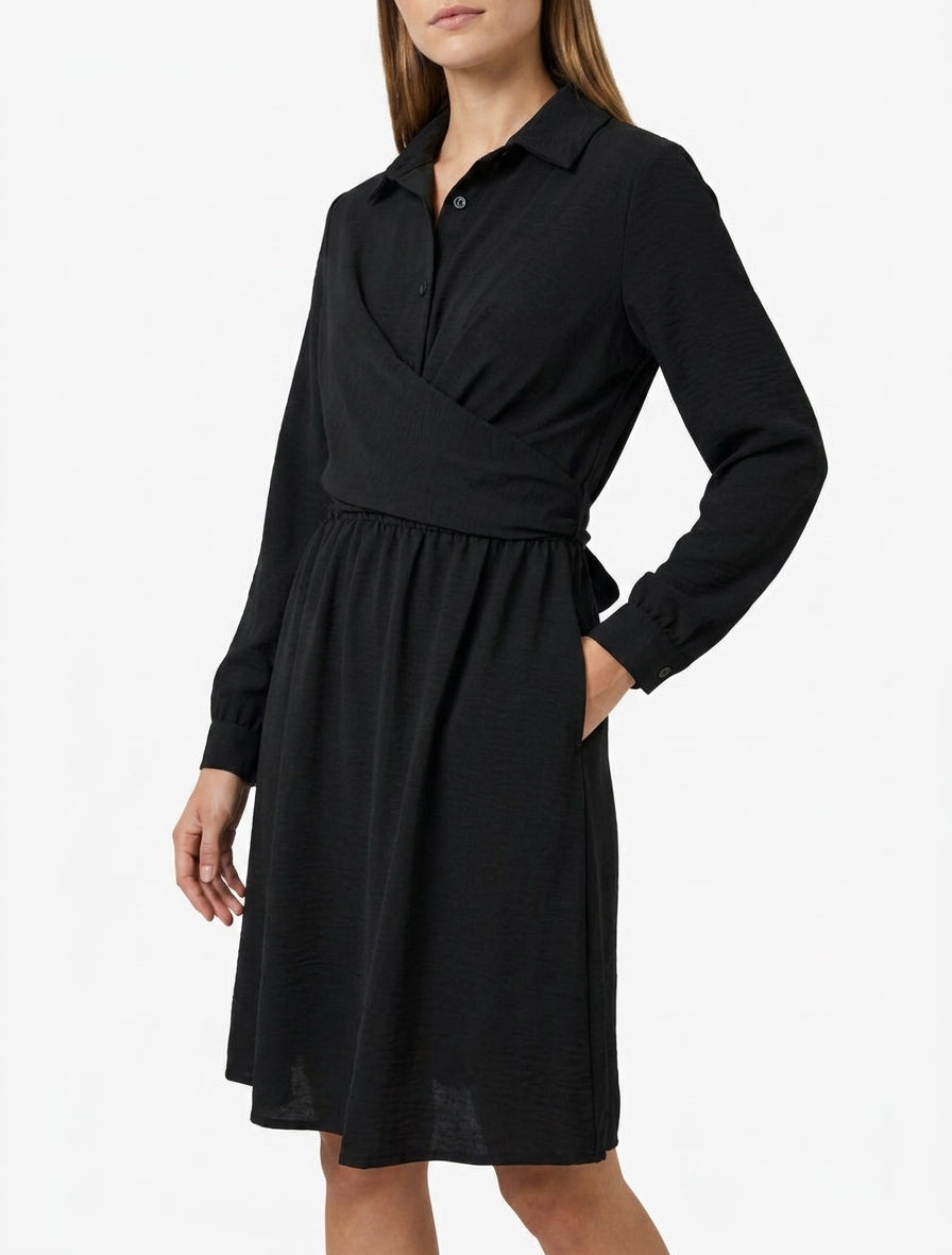 Abito camicia con pannello da annodare - Nero